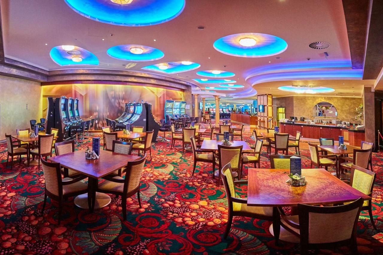 Casino&Hotel Admiral Alžbětín Železná Ruda Exterior foto