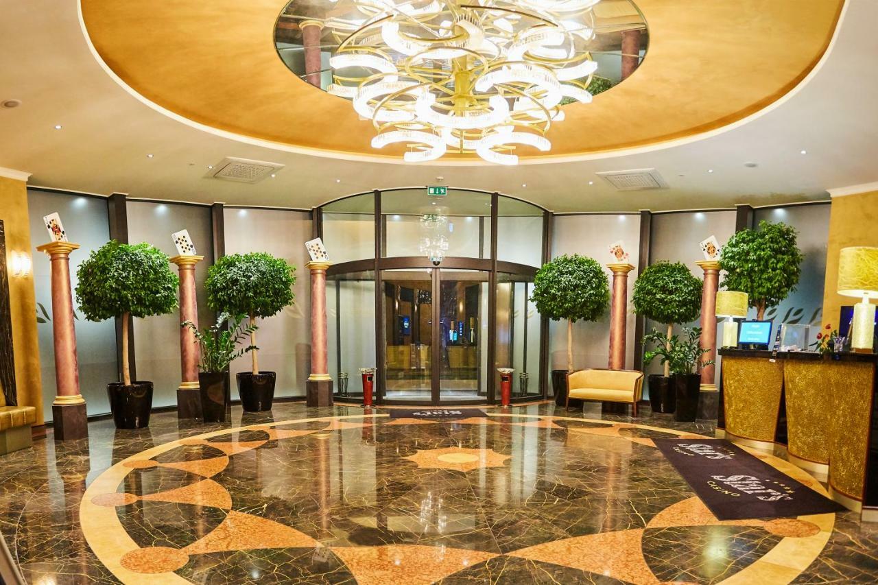 Casino&Hotel Admiral Alžbětín Železná Ruda Exterior foto